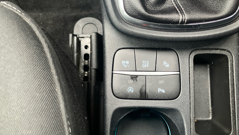 Ford Puma 1.0 EcoBoost Hybrid mHEV Titanium First Ed 5dr Petrol Hatchback